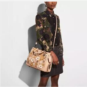 Coach 1941‎ Rogue Bag With Tea Rose Appliqué – Glove-Tanned Leather, Never Worn